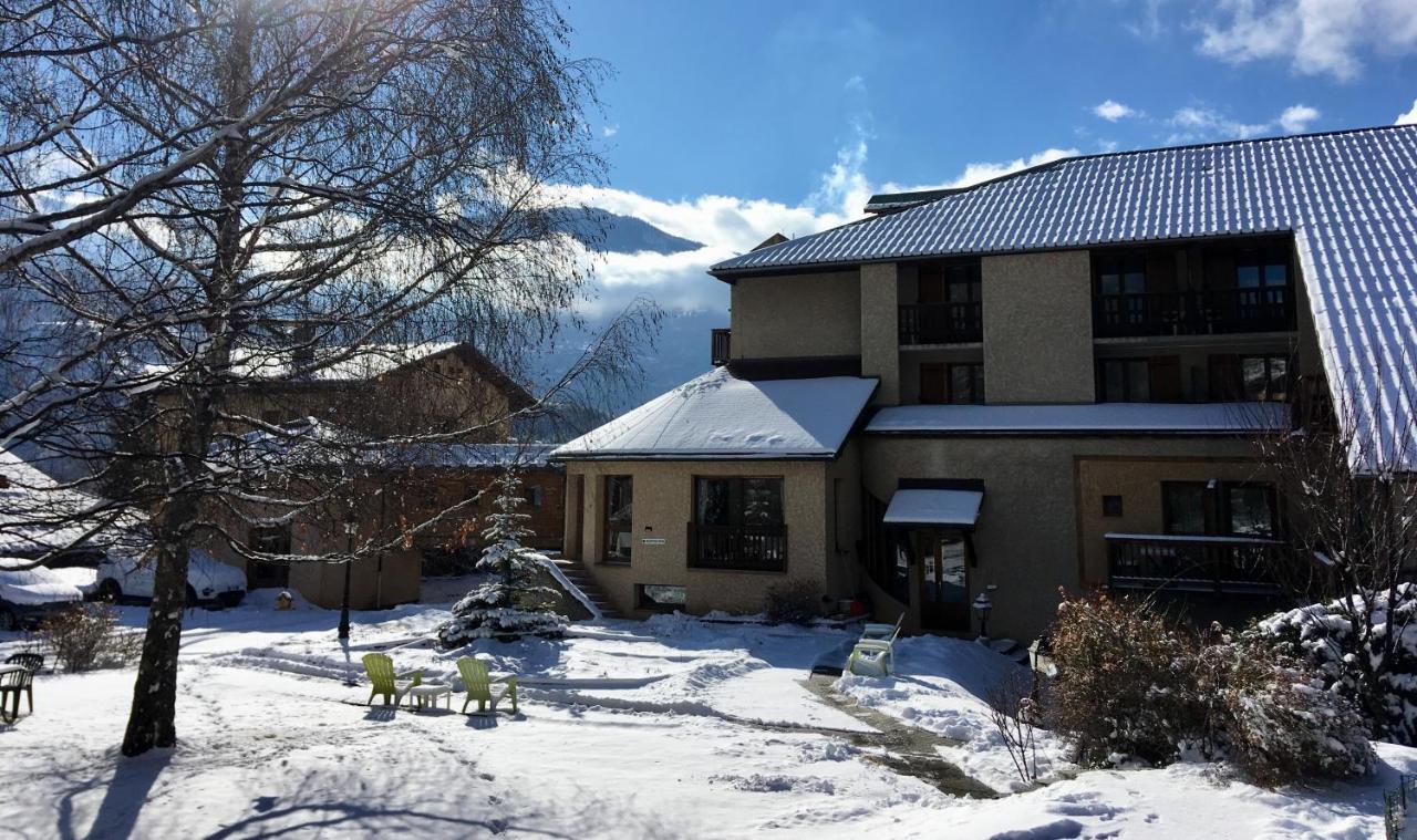 Le Catinat Fleuri Hotel Guillestre Exterior photo